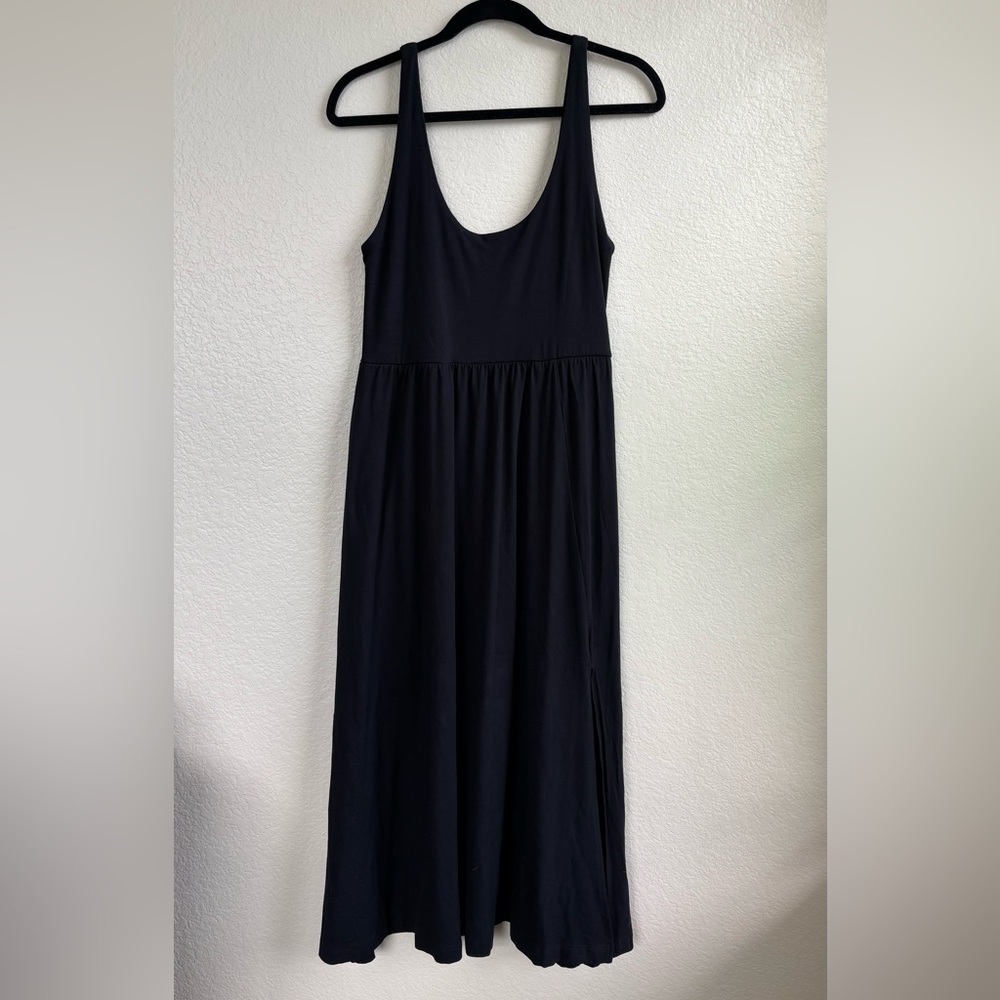 Comfortable Black Sleeveless Dress